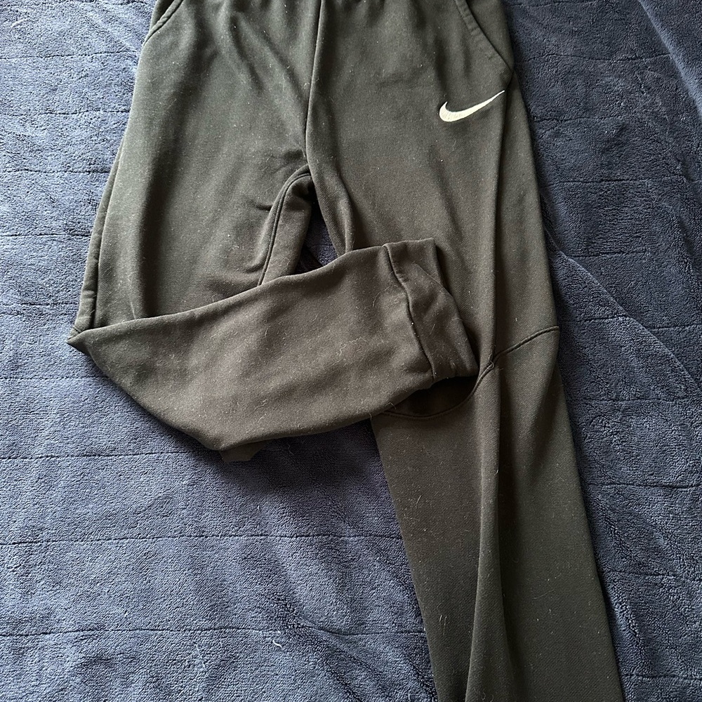 Nike Black Joggers -Kids XL